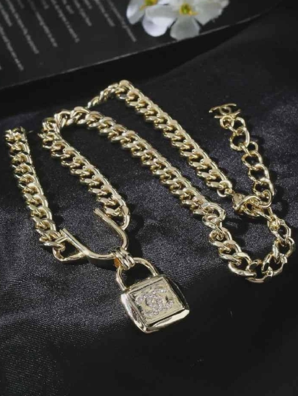 Diamond-Set Padlock Pendant Cuban Link Necklace - Picture 3 of 5